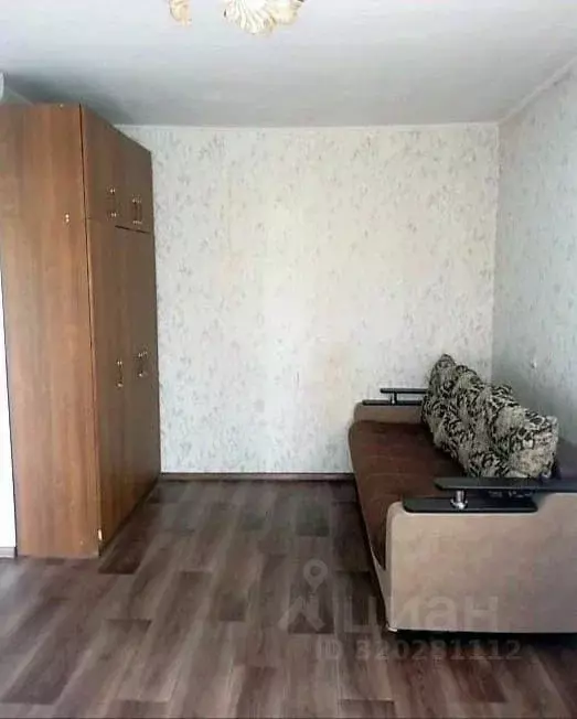 1-к кв. Омская область, Омск ул. Индустриальная, 6 (31.0 м) - Фото 0