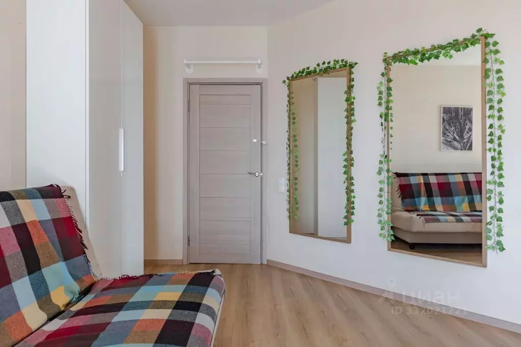 Студия Санкт-Петербург ул. Оптиков, 34К1 (29.3 м) - Фото 2