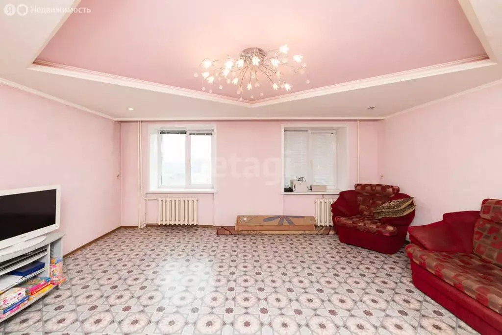 3-комнатная квартира: Курган, жилой район Заозёрный, 11-й микрорайон, ... - Фото 1
