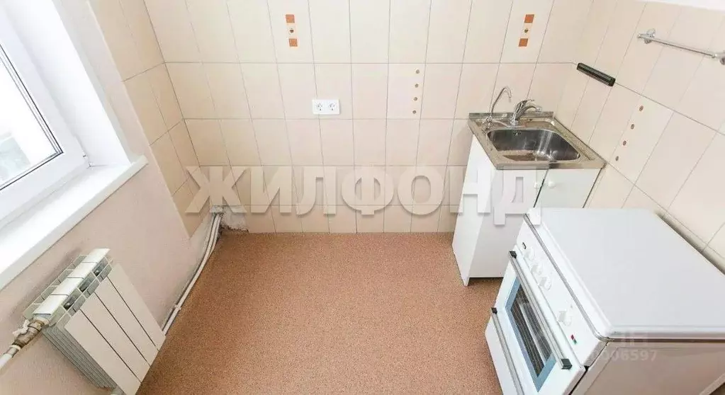 2-к кв. Новосибирская область, Новосибирск ул. Немировича-Данченко, 18 ... - Фото 0