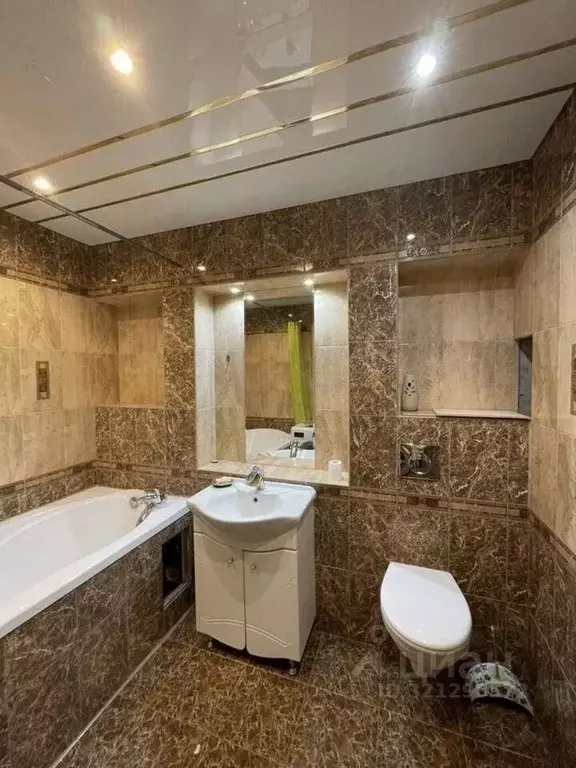 1-к кв. Тюменская область, Тюмень ул. Николая Семенова, 21 (41.0 м) - Фото 1