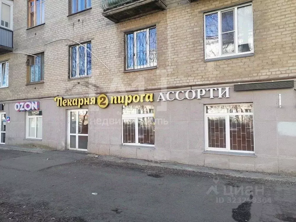 Торговая площадь в Челябинская область, Челябинск ул. Коммунаров, 2 ... - Фото 1