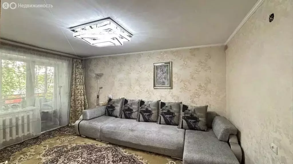 3-комнатная квартира: Улан-Удэ, Приречная улица, 8 (69.9 м) - Фото 1