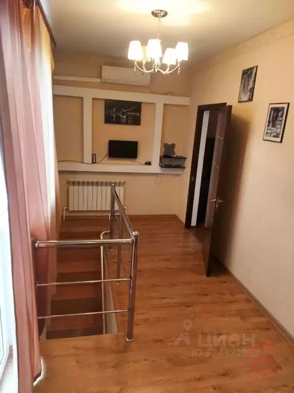 Дом в Краснодарский край, Новороссийск ул. Планеристов, 80 (100 м) - Фото 2