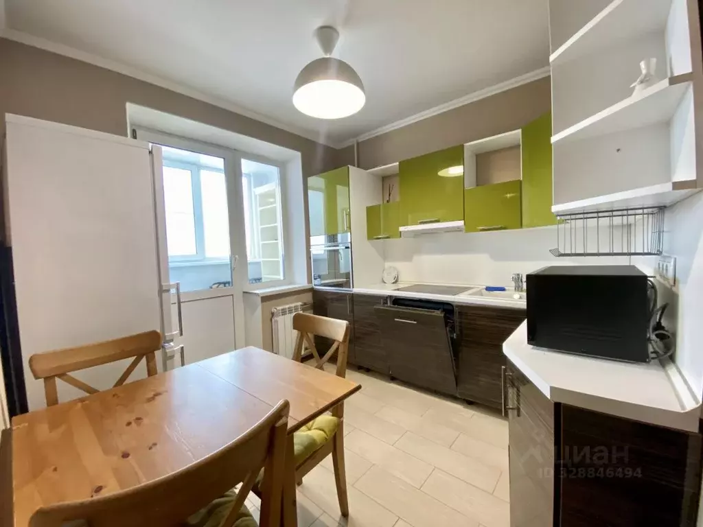 1-к кв. Московская область, Химки Сходня мкр, туп. 3-й Мичуринский, 8 ... - Фото 1