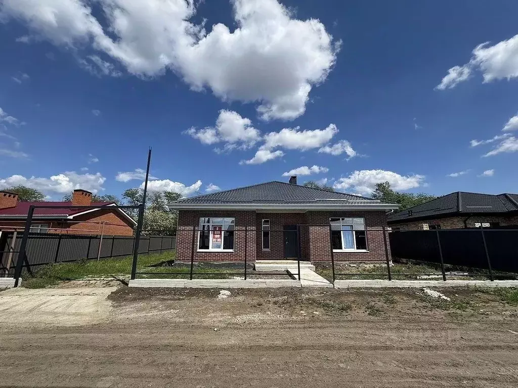 Дом в Ростовская область, Ростов-на-Дону ул. Серафимовича, 20 (140 м) - Фото 1
