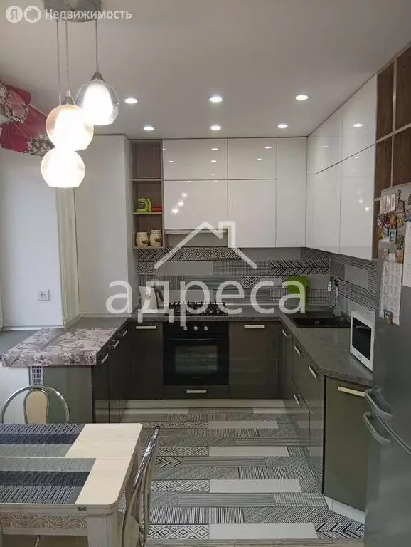 2-комнатная квартира: посёлок Придорожный, микрорайон Южный Город, ... - Фото 1