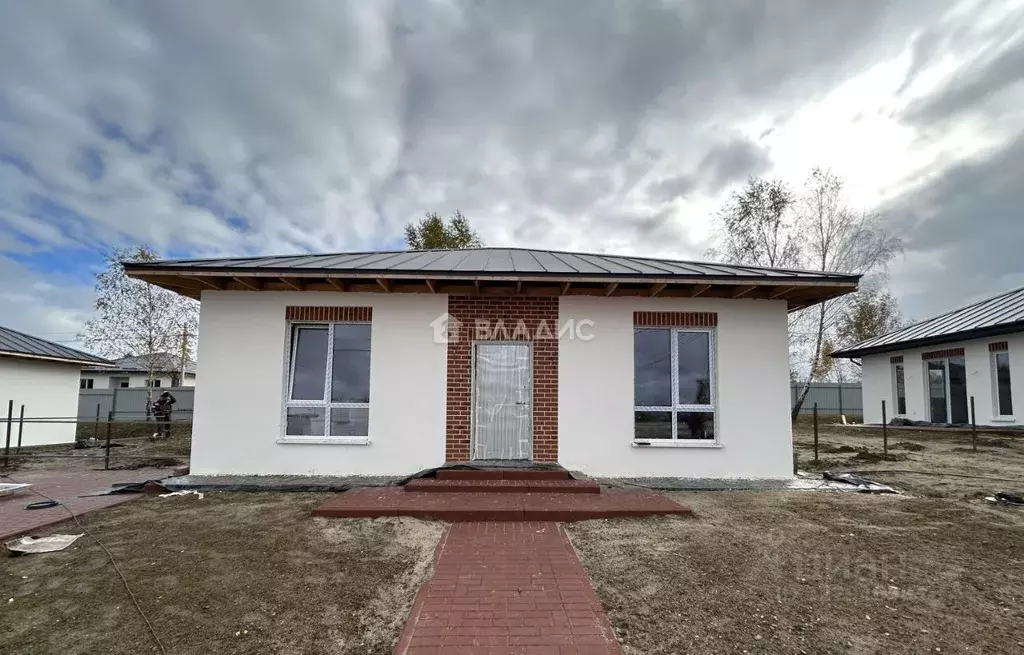 Дом в Калининградская область, Гурьевский муниципальный округ, пос. ... - Фото 1