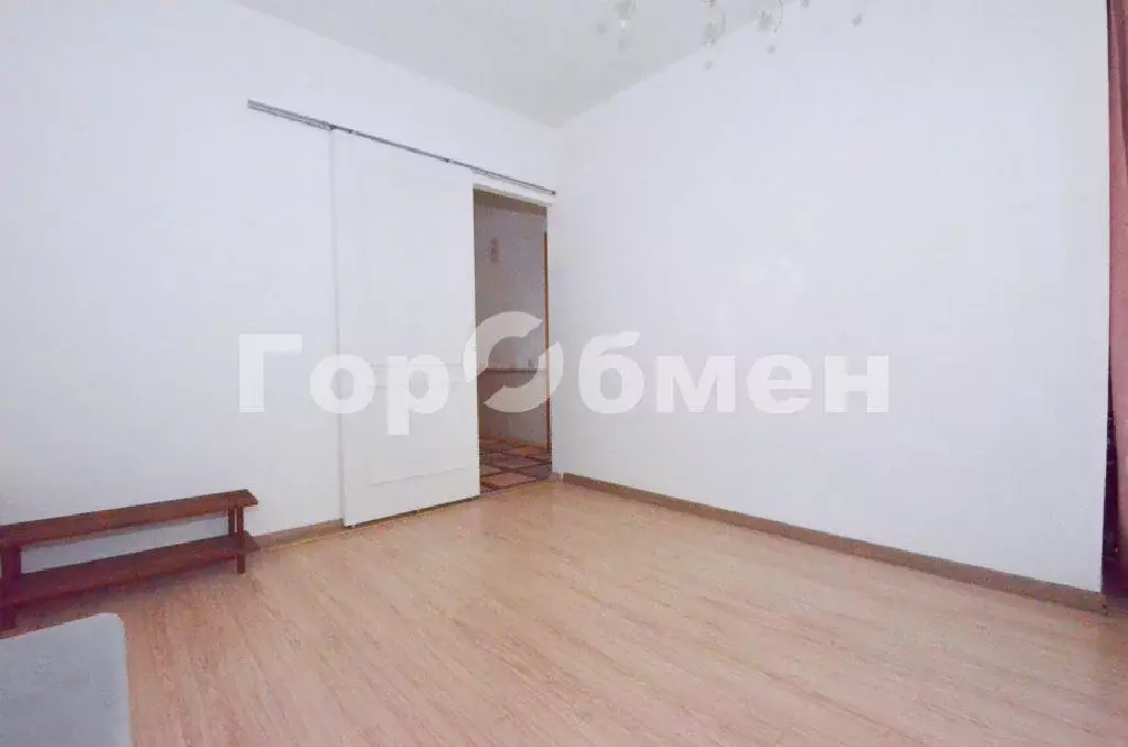 Продается 3-комнатная квартира - Фото 1