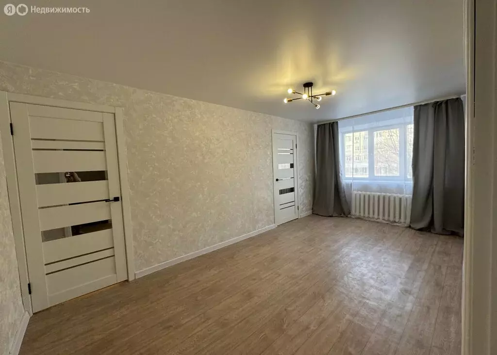 3-комнатная квартира: Курган, Пролетарская улица, 41 (41 м) - Фото 1