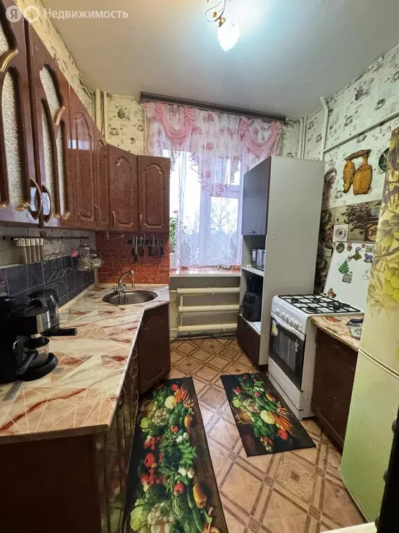 3-комнатная квартира: Куровское, улица Пролетарка, 2 (71.6 м) - Фото 1