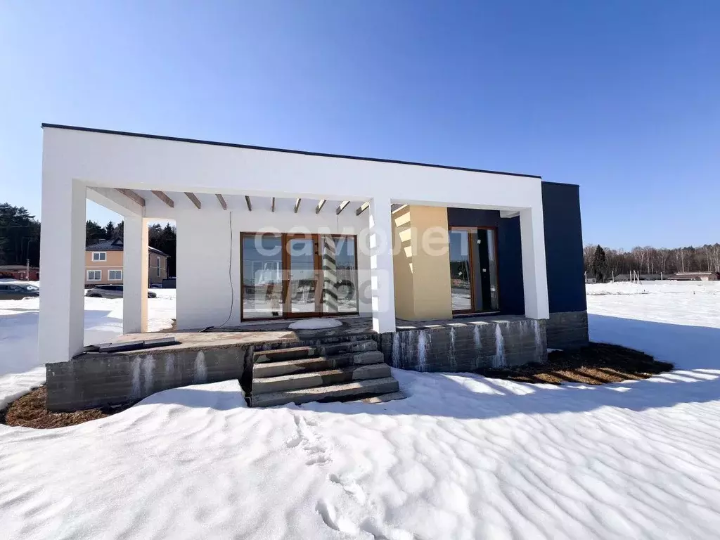 Дом в Московская область, Домодедово городской округ, д. Ивановка  (88 ... - Фото 1