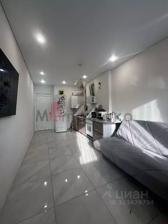 2-к кв. Белгородская область, Белгород ул. Губкина, 54к1 (66.3 м) - Фото 2