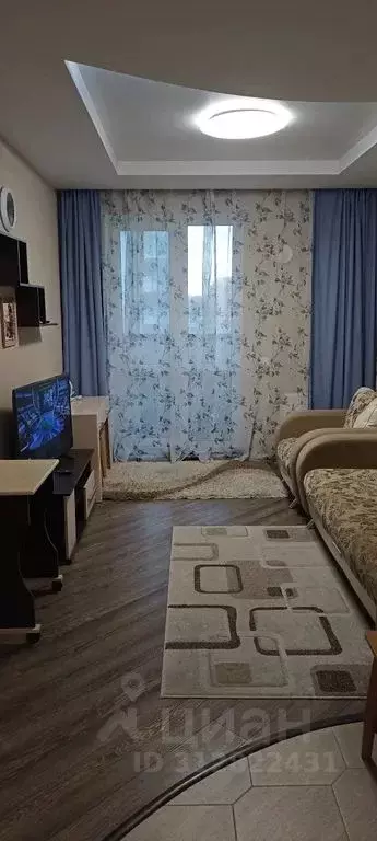 2-к кв. Карелия, Петрозаводск ул. Попова, 13А (55.0 м) - Фото 0