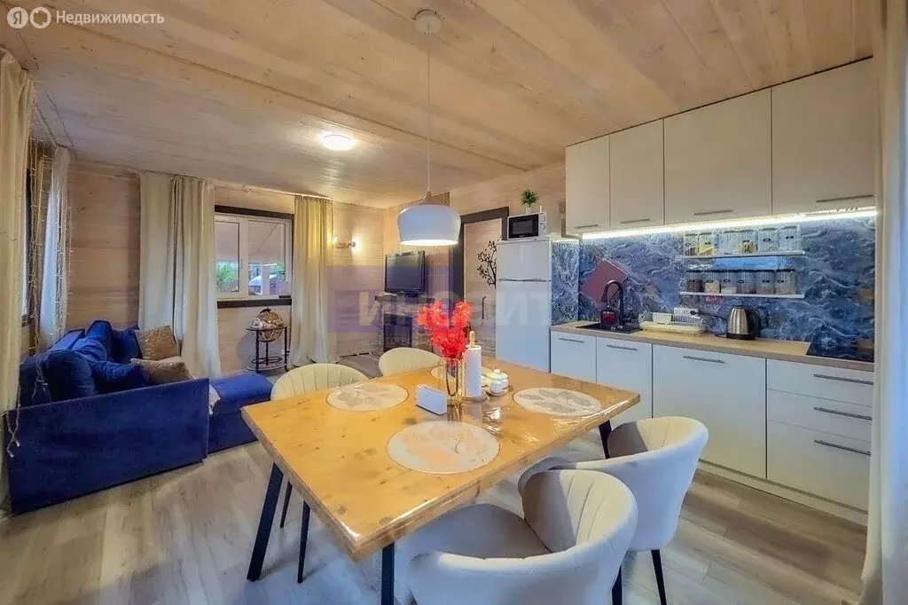 Дом в Рязанский муниципальный округ, село Поляны (80 м) - Фото 1