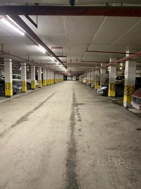 Гараж в Свердловская область, Екатеринбург ул. Красноармейская, 37 (25 ... - Фото 2