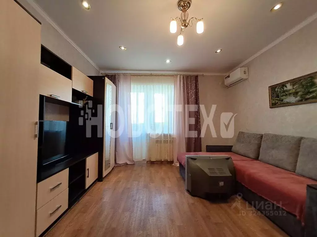 1-к кв. Краснодарский край, Горячий Ключ ул. Кириченко, 11А (42.8 м) - Фото 1