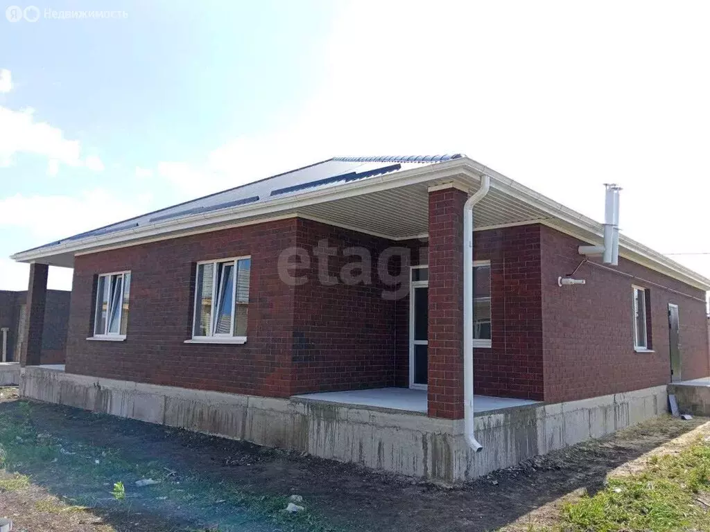 Дом в Михайловск, улица Михаила Ульянова (107 м) - Фото 2