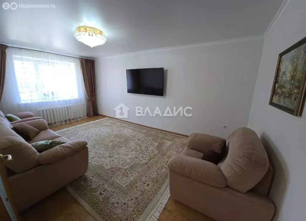 2-комнатная квартира: Ейск, Красная улица, 57А (67.8 м) - Фото 1