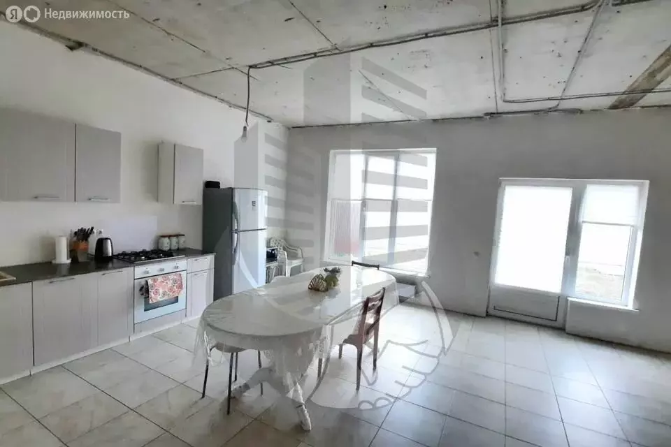 Дом в Новая Адыгея, Краснодарская улица (140 м) - Фото 1