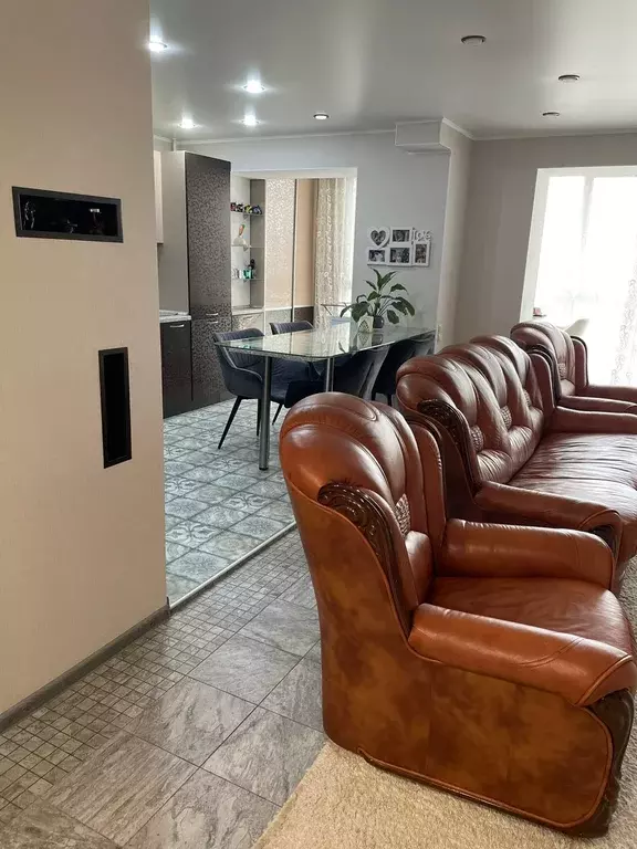 Продаётся 2-к квартира, 60 м - Фото 1