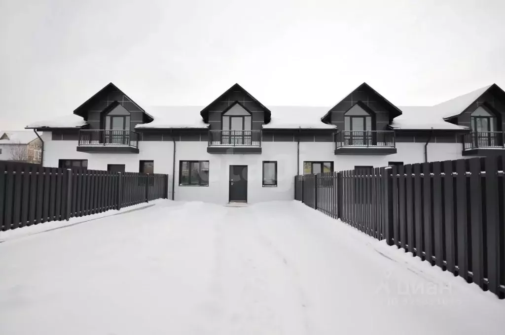 Таунхаус в Сахалинская область, Анивский городской округ, с. Мицулевка ... - Фото 1
