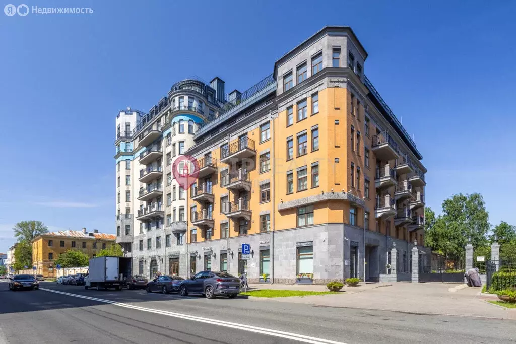 3-комнатная квартира: Санкт-Петербург, Кирочная улица, 62 (107 м) - Фото 1