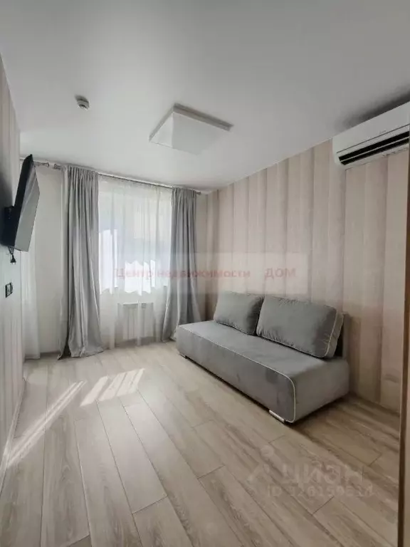 Студия Белгородская область, Белгород ул. Семейная, 23 (27.0 м) - Фото 1