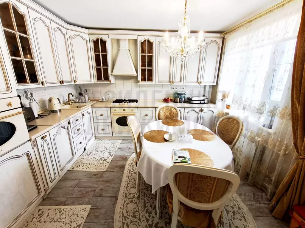 3-к кв. Самарская область, Самара Дачная ул., 28 (90.0 м) - Фото 1