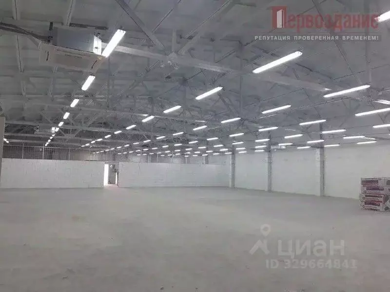Помещение свободного назначения в Астраханская область, Астрахань ул. ... - Фото 1