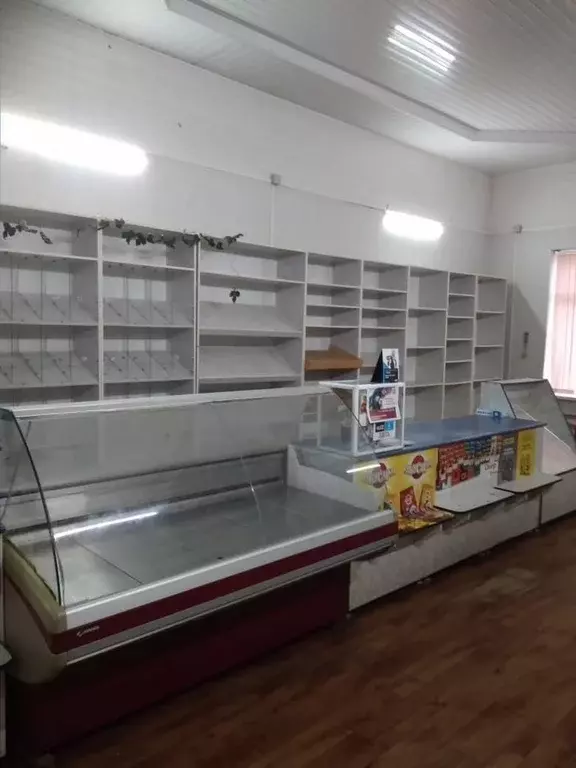 Торговая площадь в Краснодарский край, Гулькевичский район, Венцы-Заря ... - Фото 0