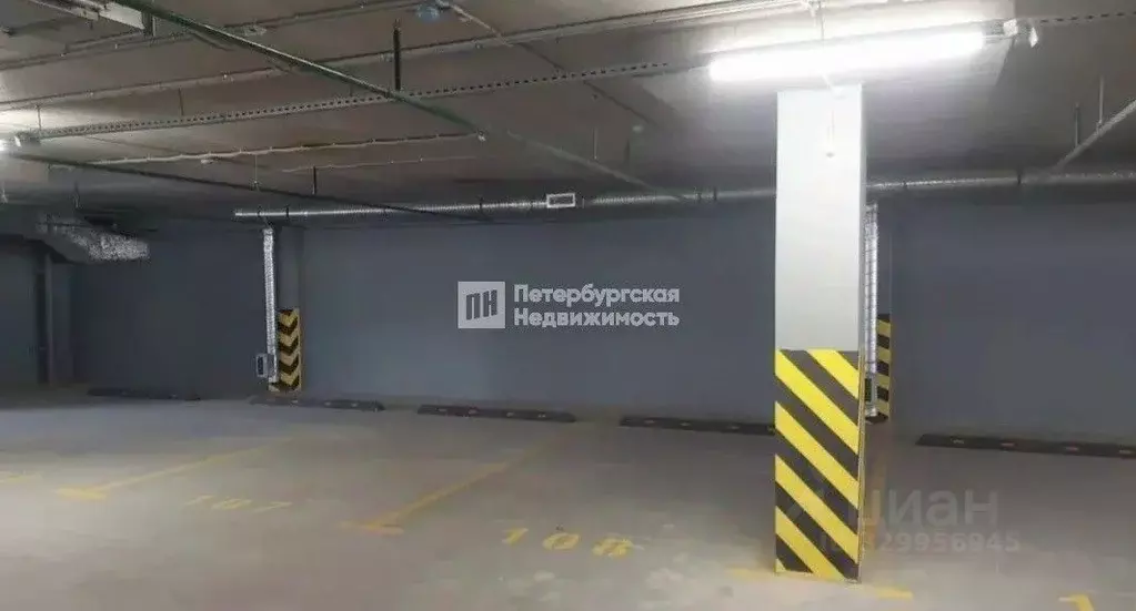 Гараж в Санкт-Петербург Фарфоровская ул., 5к1 (13 м) - Фото 1