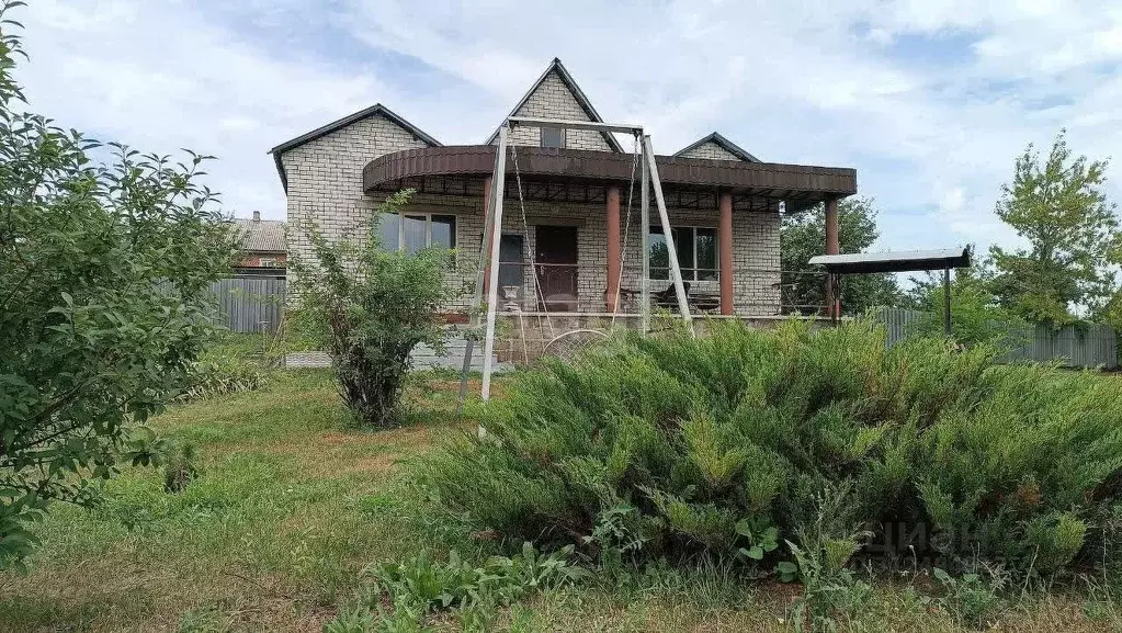 Дом в Белгородская область, Губкин Революционная ул. (150 м) - Фото 0