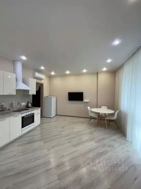 Студия Татарстан, Казань ул. Оренбургский Тракт, 8Д (28.0 м) - Фото 2