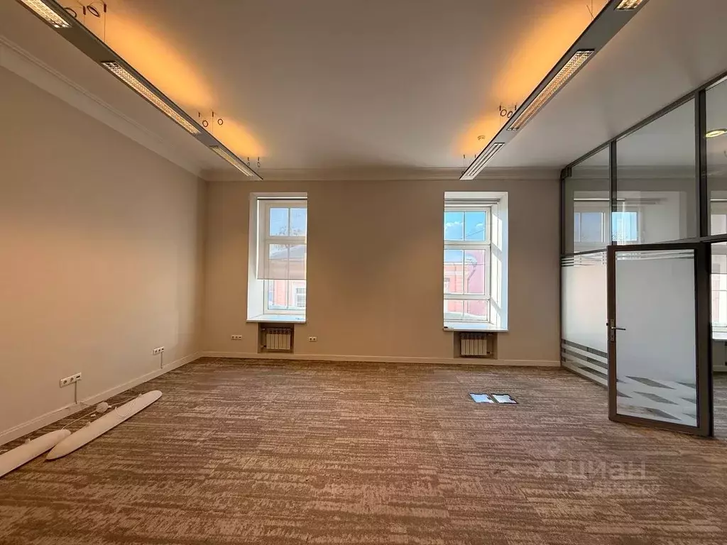 Офис в Москва ул. Волхонка, 16 (68 м) - Фото 1