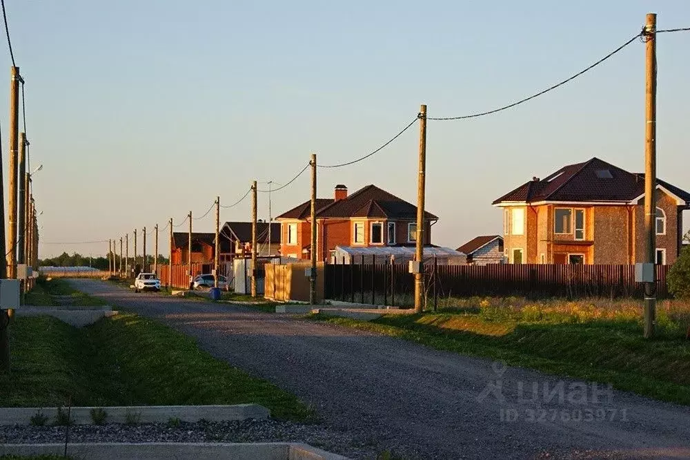 Участок в Ленинградская область, Ломоносовский район, Аннинское ... - Фото 1
