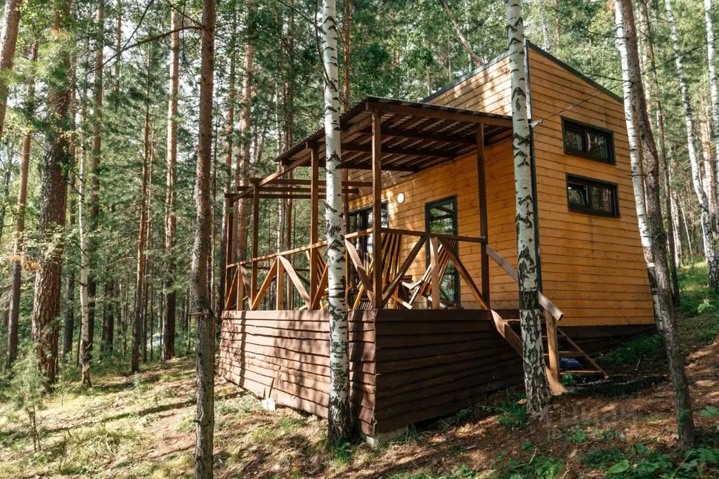 Дом в Свердловская область, Дегтярск ул. Шуры Екимовой, 110А (30 м) - Фото 1