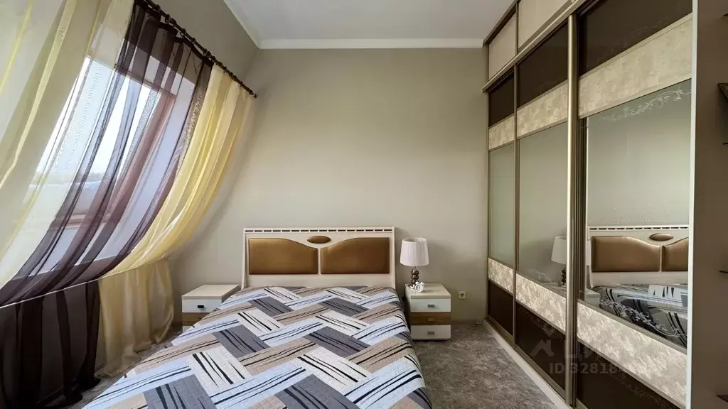 3-к кв. Амурская область, Белогорск ул. Кирова, 150 (86.9 м) - Фото 2