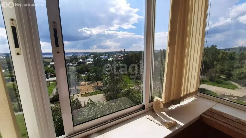 2-комнатная квартира: Верхняя Салда, улица Карла Маркса, 13 (41 м) - Фото 1