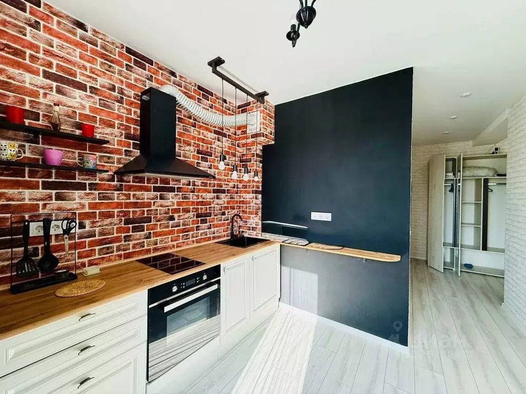 1-к кв. Крым, Алушта пер. Заводской, 8И (34.2 м) - Фото 1