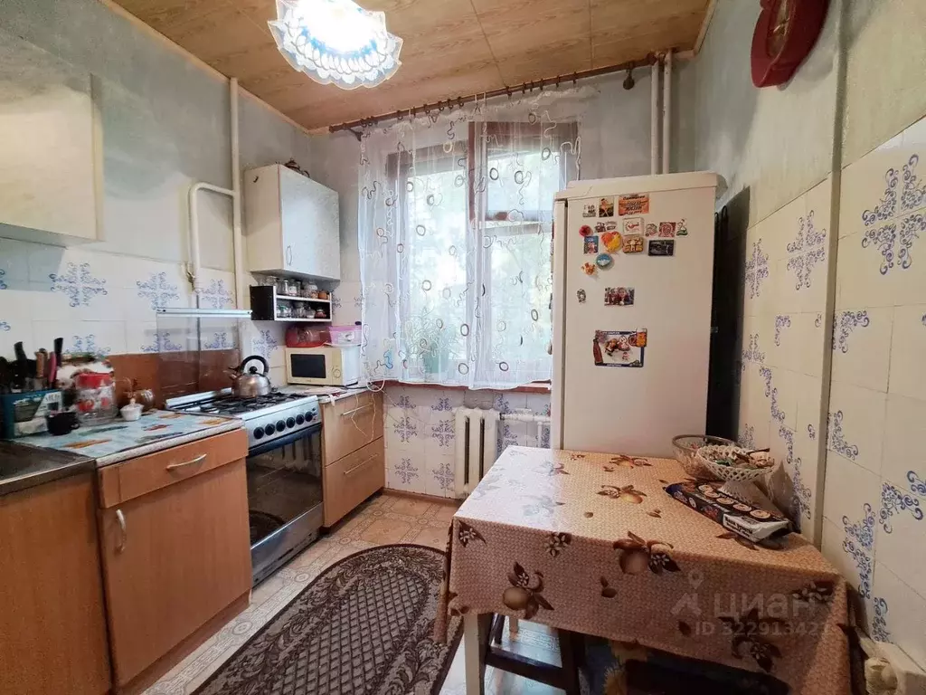 2-к кв. Брянская область, Брянск ул. 3-го Интернационала, 19 (48.0 м) - Фото 1