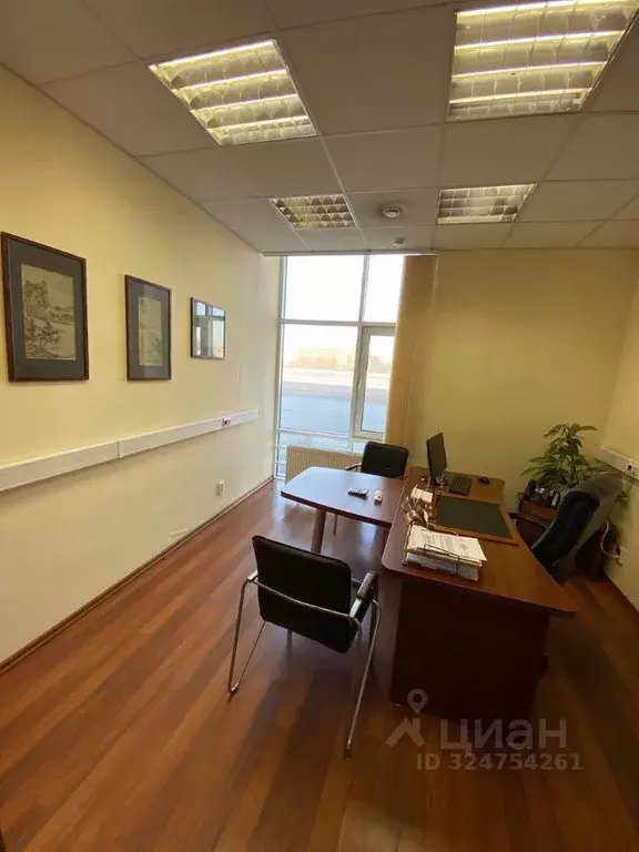 Офис в Санкт-Петербург наб. Воскресенская, 4 (517 м) - Фото 0