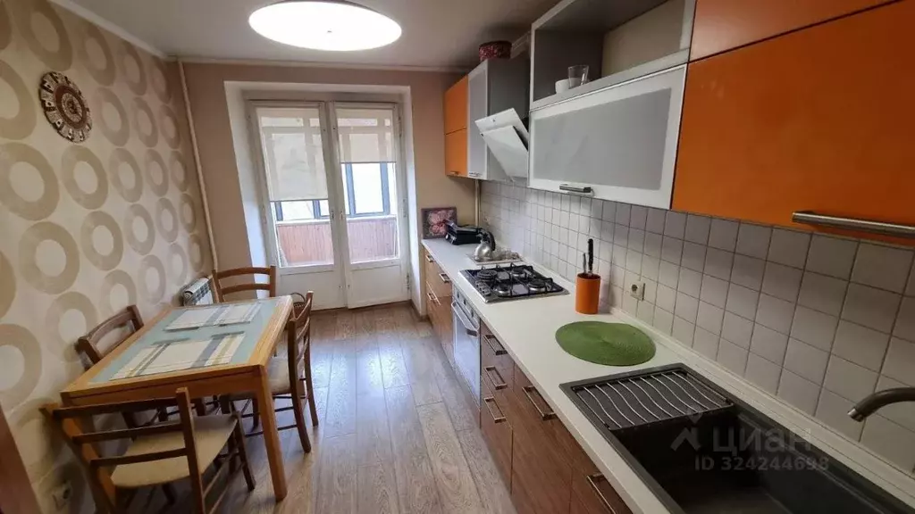 2-к кв. Липецкая область, Липецк Первомайская ул., 57 (53.0 м) - Фото 1