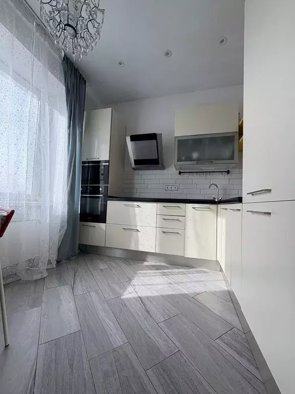 Продаётся 2-к квартира, 65.3 м - Фото 0