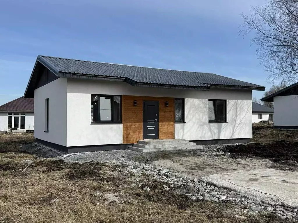 Дом в Свердловская область, Екатеринбург проезд 14-й Кианитовый (80 м) - Фото 1