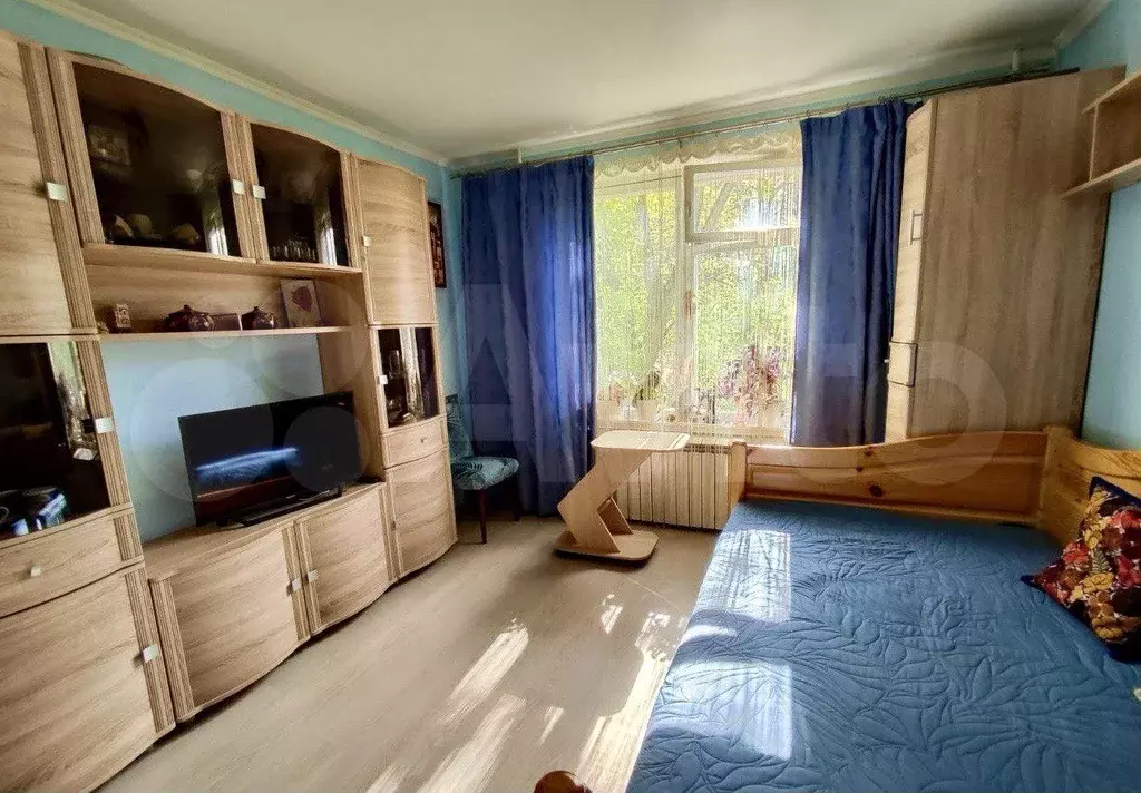 Комната 15 м в 3-к., 2/12 эт. - Фото 1