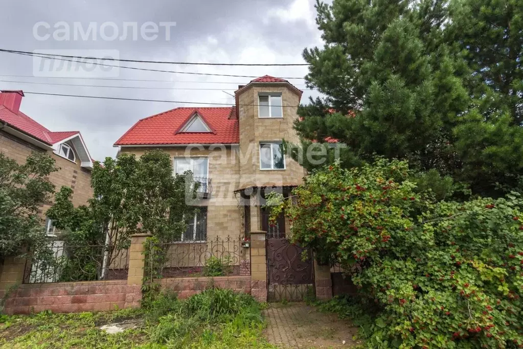 Дом в Башкортостан, Уфа пер. Башкирский, 9 (361 м) - Фото 1