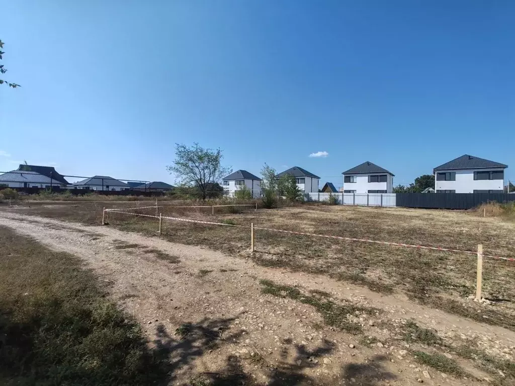 Участок в Саратовская область, Энгельс ул. Шелковичная, 81Б (6.0 сот.) - Фото 2