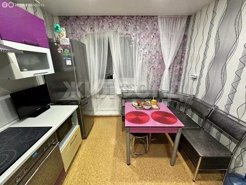 2-комнатная квартира: Тольятти, бульвар Ленина, 14А (64.7 м) - Фото 1