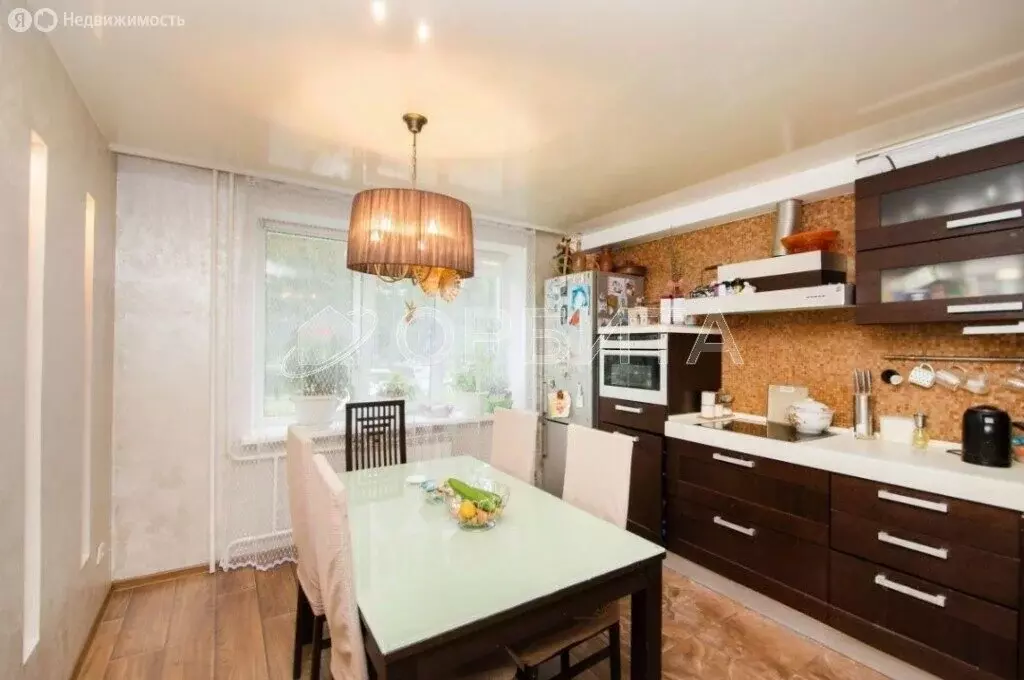 3-комнатная квартира: Тюмень, улица Пермякова, 78к2 (90.6 м) - Фото 2